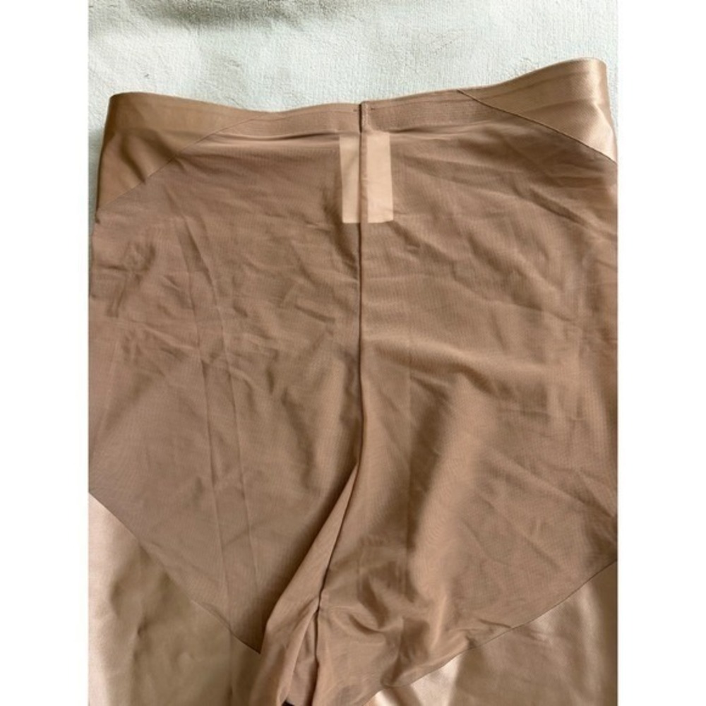 SPANX High-Waisted Mid-Thigh Short in Cafe au Lait Beige Tan XL NWT - Picture 13 of 14